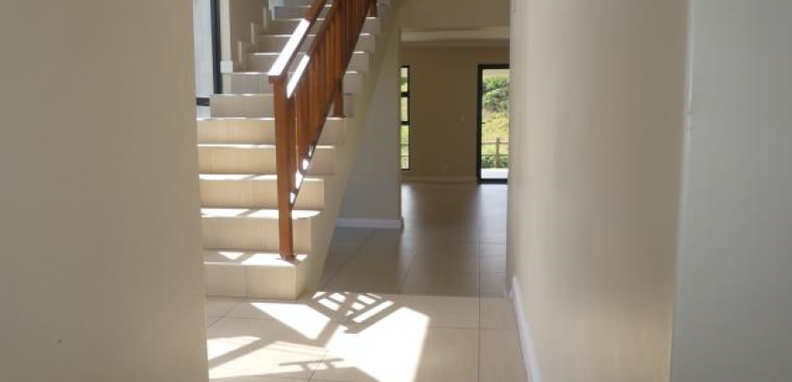 Lake Marion Palm Lakes Family Estate